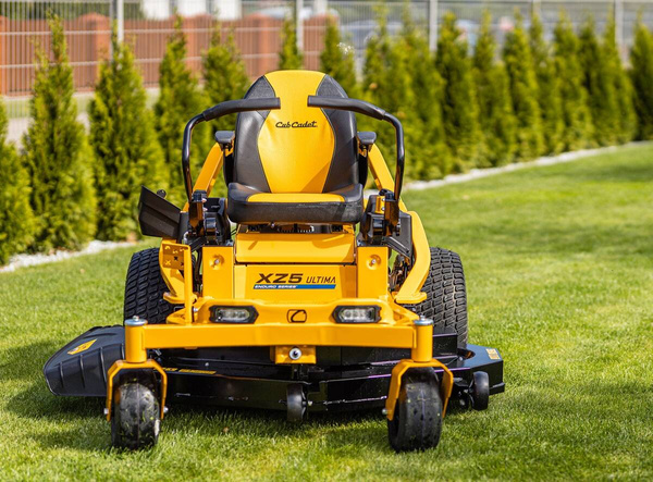 Traktorek Kosiarka Zero-skręt CUB CADET XZ5 L137 + olej + dostawa gratis!