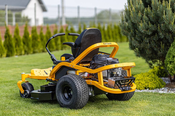 Traktorek Kosiarka Zero-skręt CUB CADET XZ5 L137 + olej + dostawa gratis!