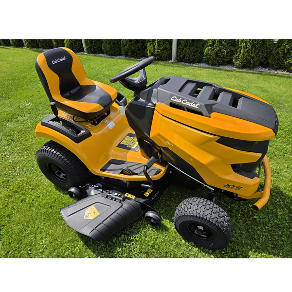 Kosiarka Traktorek ogrodowy CUB CADET XT2 QS117 + olej + dostawa gratis!