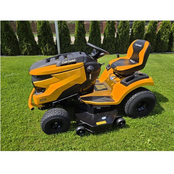 Kosiarka Traktorek ogrodowy CUB CADET XT2 QS117 + olej + dostawa gratis!